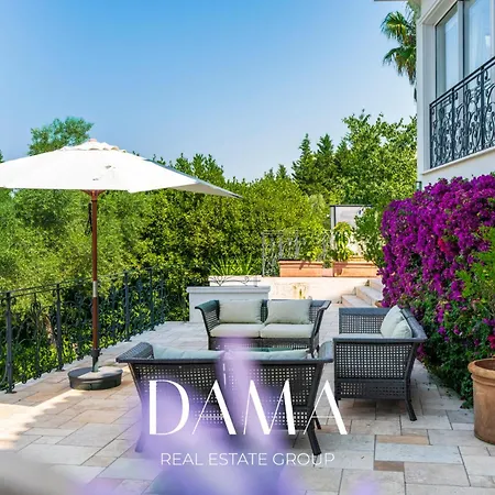 Villa Modern With Pool, Garden, 4 Bedrooms *
